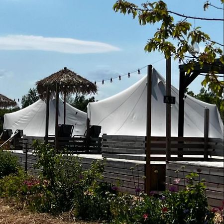 Vaettervy Glamping Hotel Habo Exterior foto