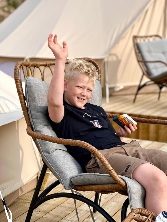Vaettervy Glamping Hotel Habo Exterior foto