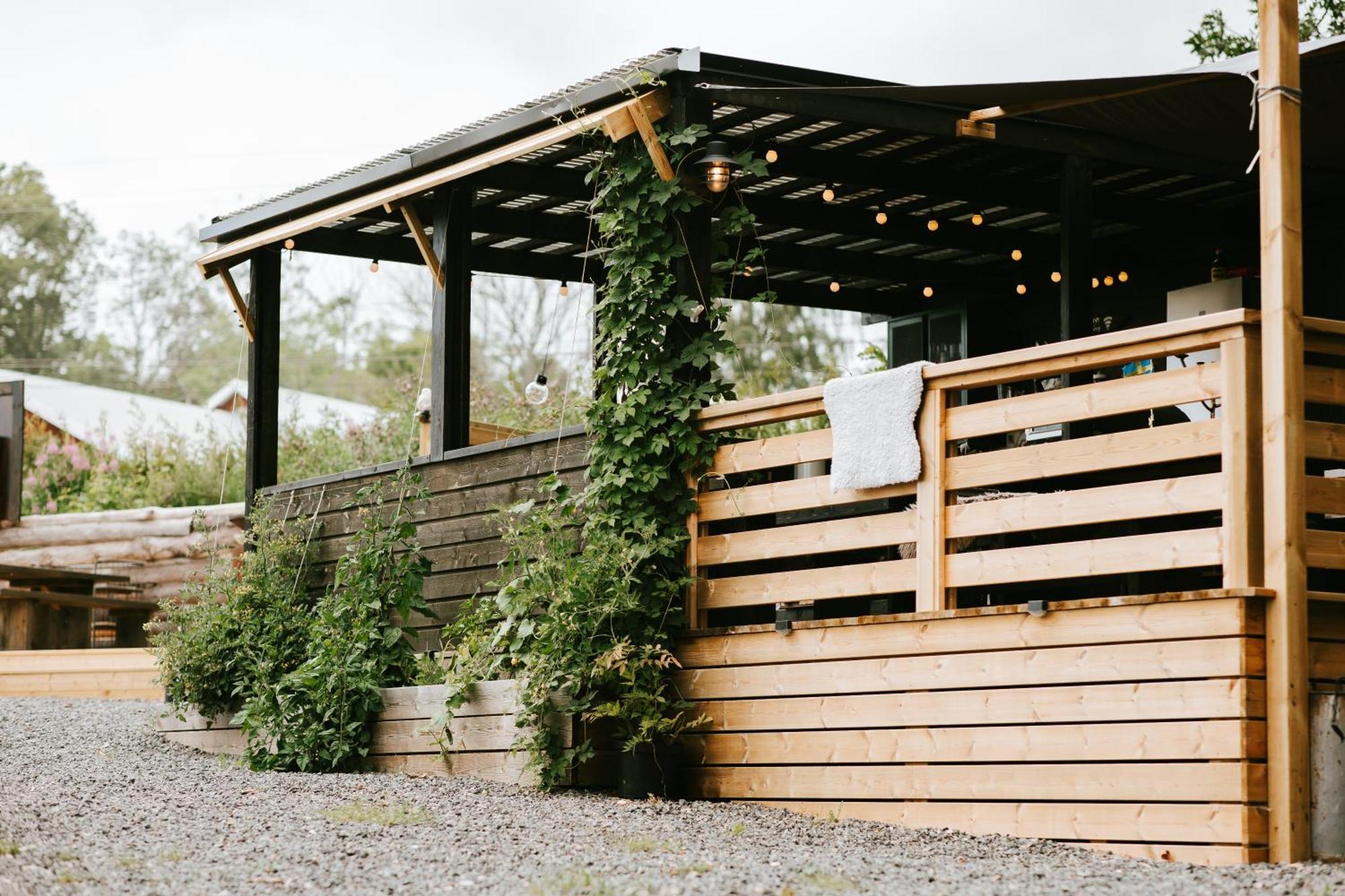 Vaettervy Glamping Hotel Habo Exterior foto