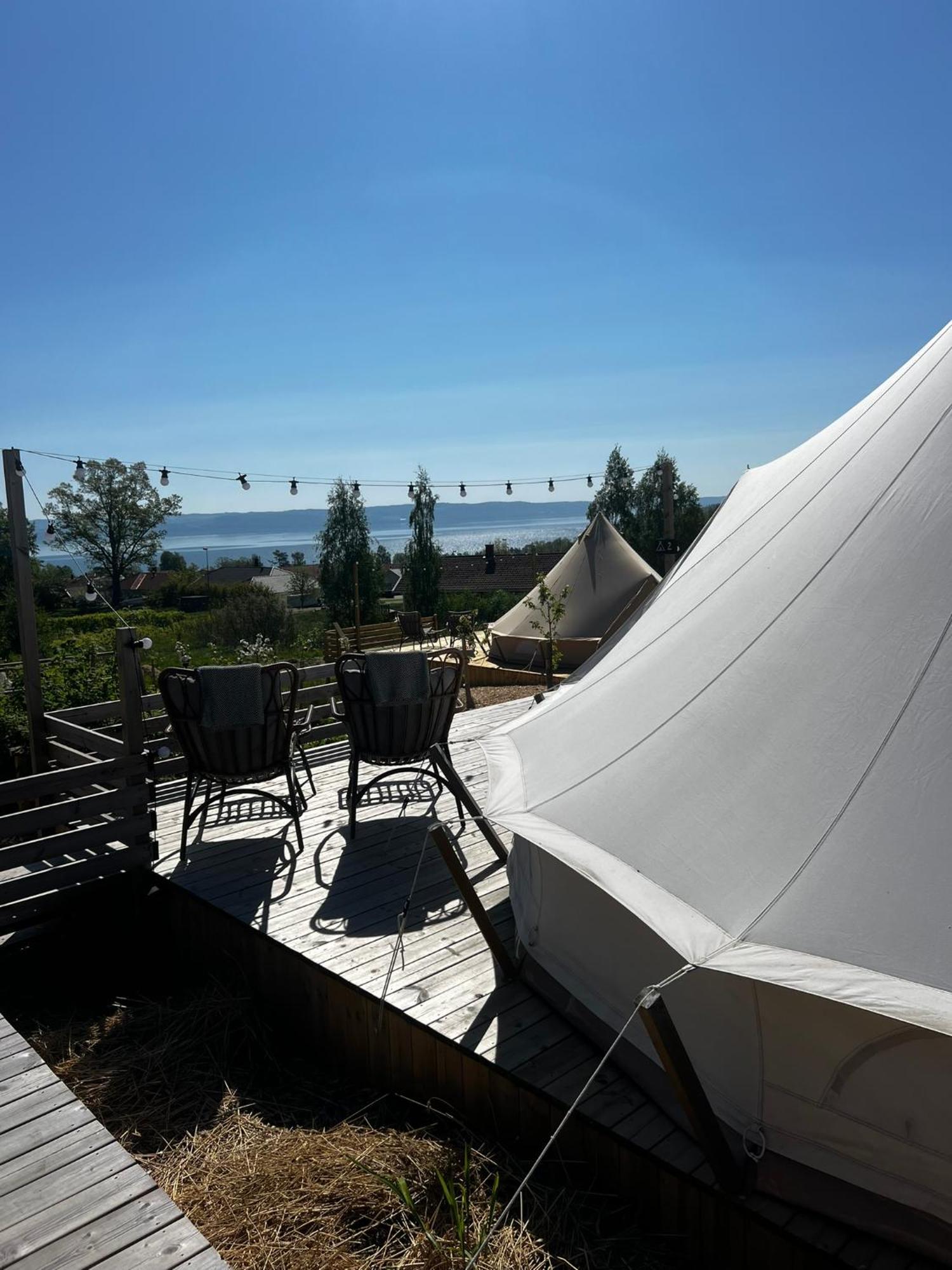 Vaettervy Glamping Hotel Habo Exterior foto
